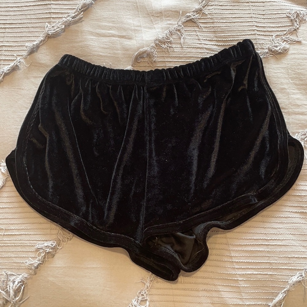 Brandy Melville lounge shorts